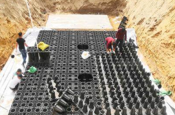 PP雨水收集模塊特點(diǎn)：具體的用途有哪些方面？這些地方你想到了嗎？